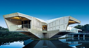 Step inside Charles Wright Architects’ Australian rainforest eco-home